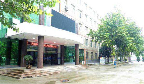 哈爾濱市香坊區職業技術教育中心學校